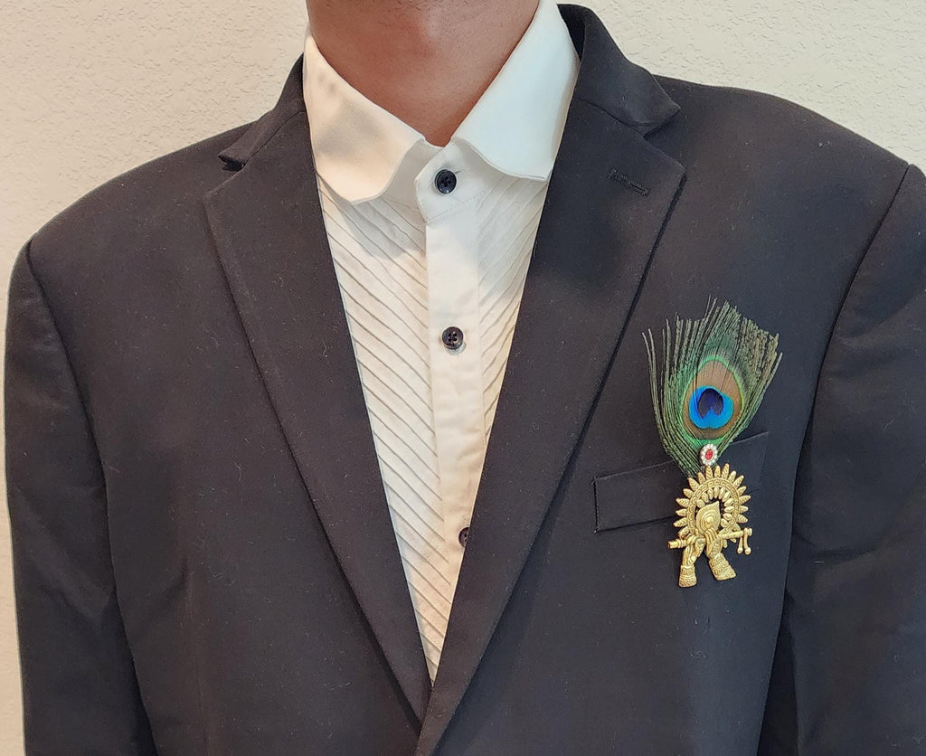 Radha Krishna Wedding Brooches: Indian Wedding Favors.