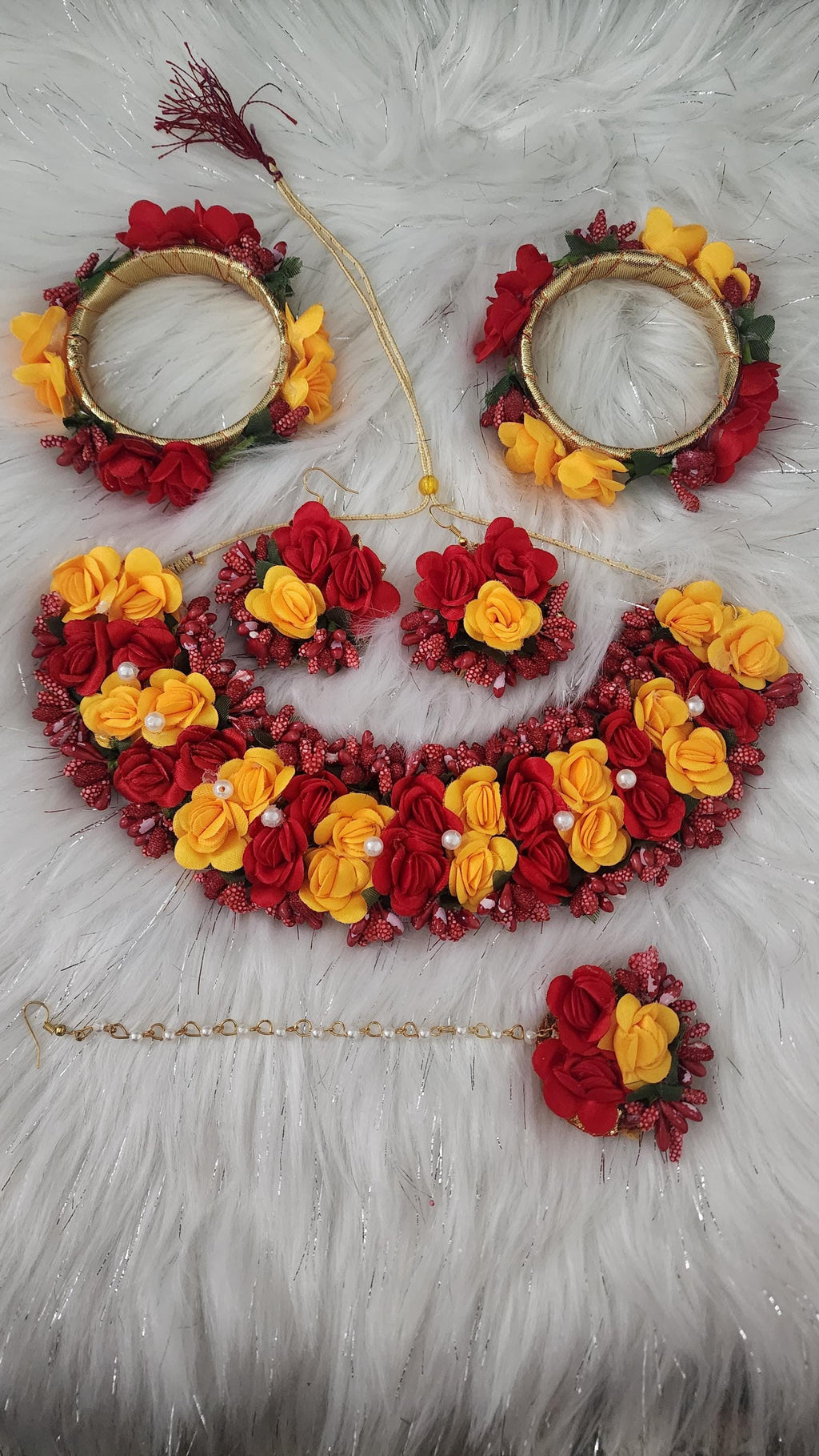 Floral Haldi Mehandi Jewelry Set: Necklace, Earrings, Maang Tikka & Hand Gajra