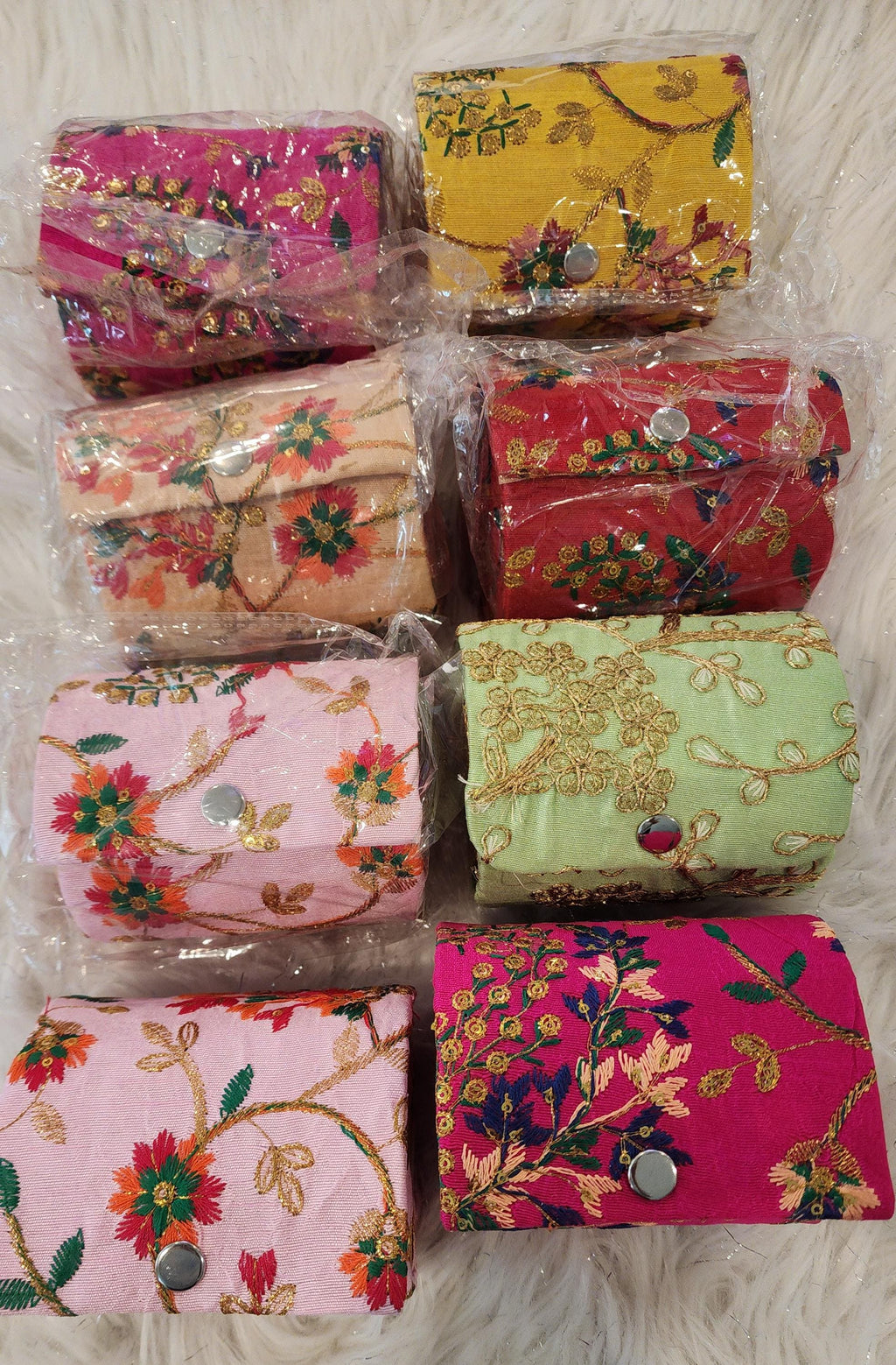 Handcrafted Embroidered Bangle Box: Indian Wedding Favor, Diwali Gift