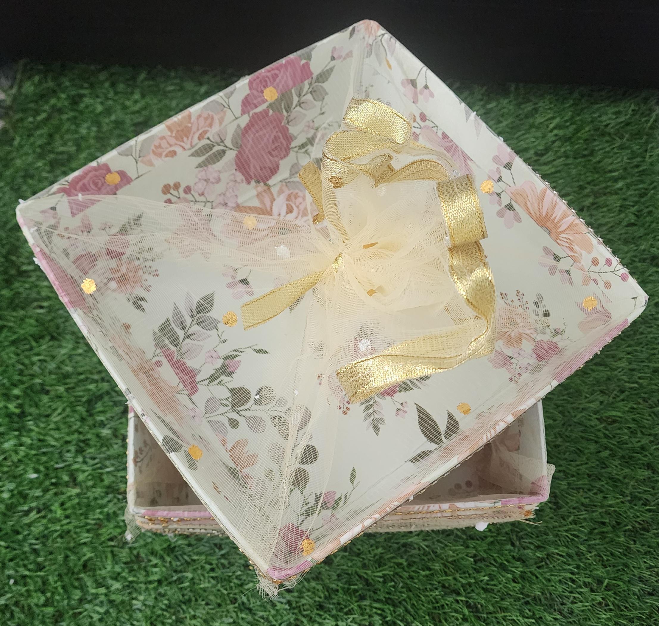 Handmade Cardboard Gift Basket: Wedding, Party Favor, Chocolate Hamper