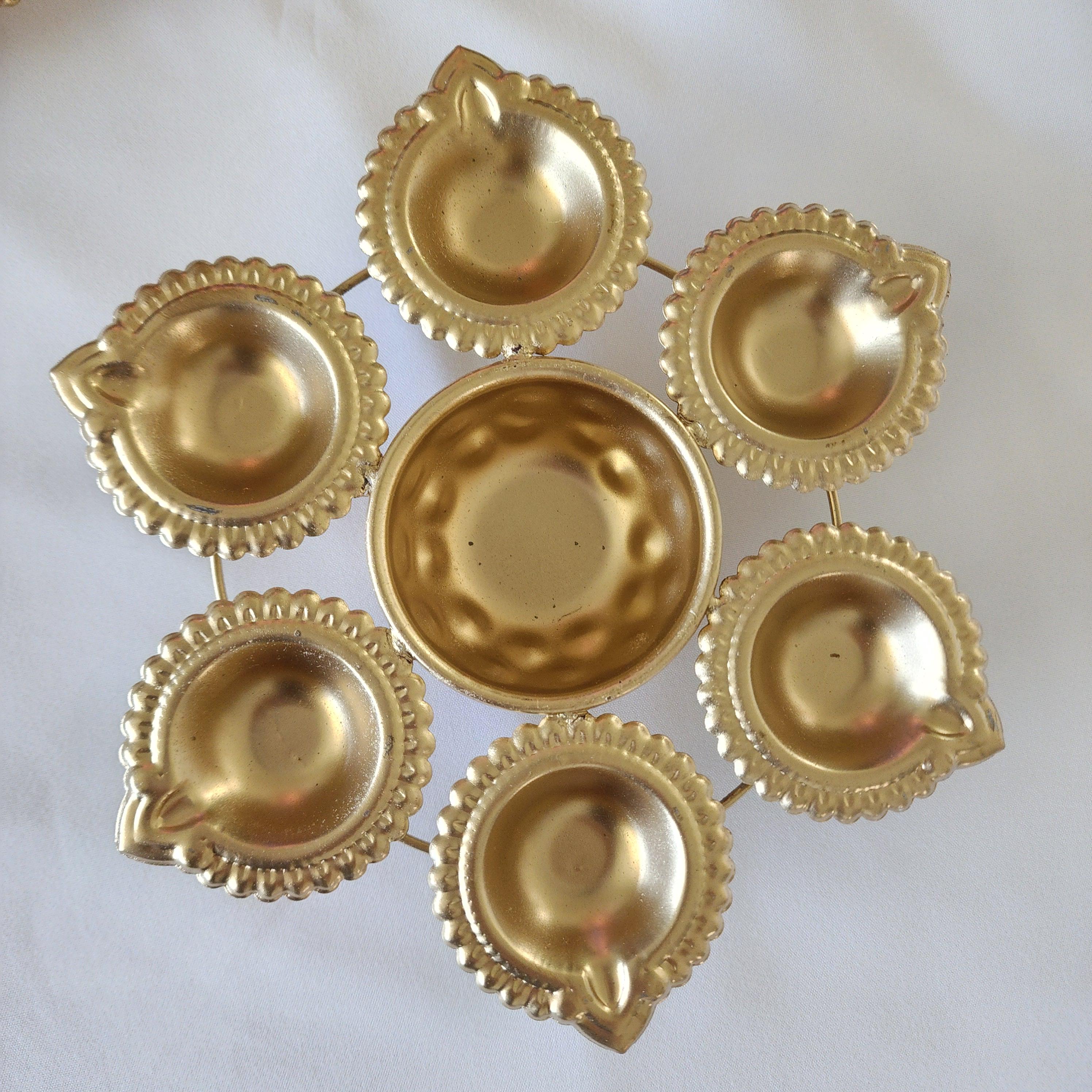 Metal Urli Diya Set: Gold Diwali Decoration, Housewarming Return Gift