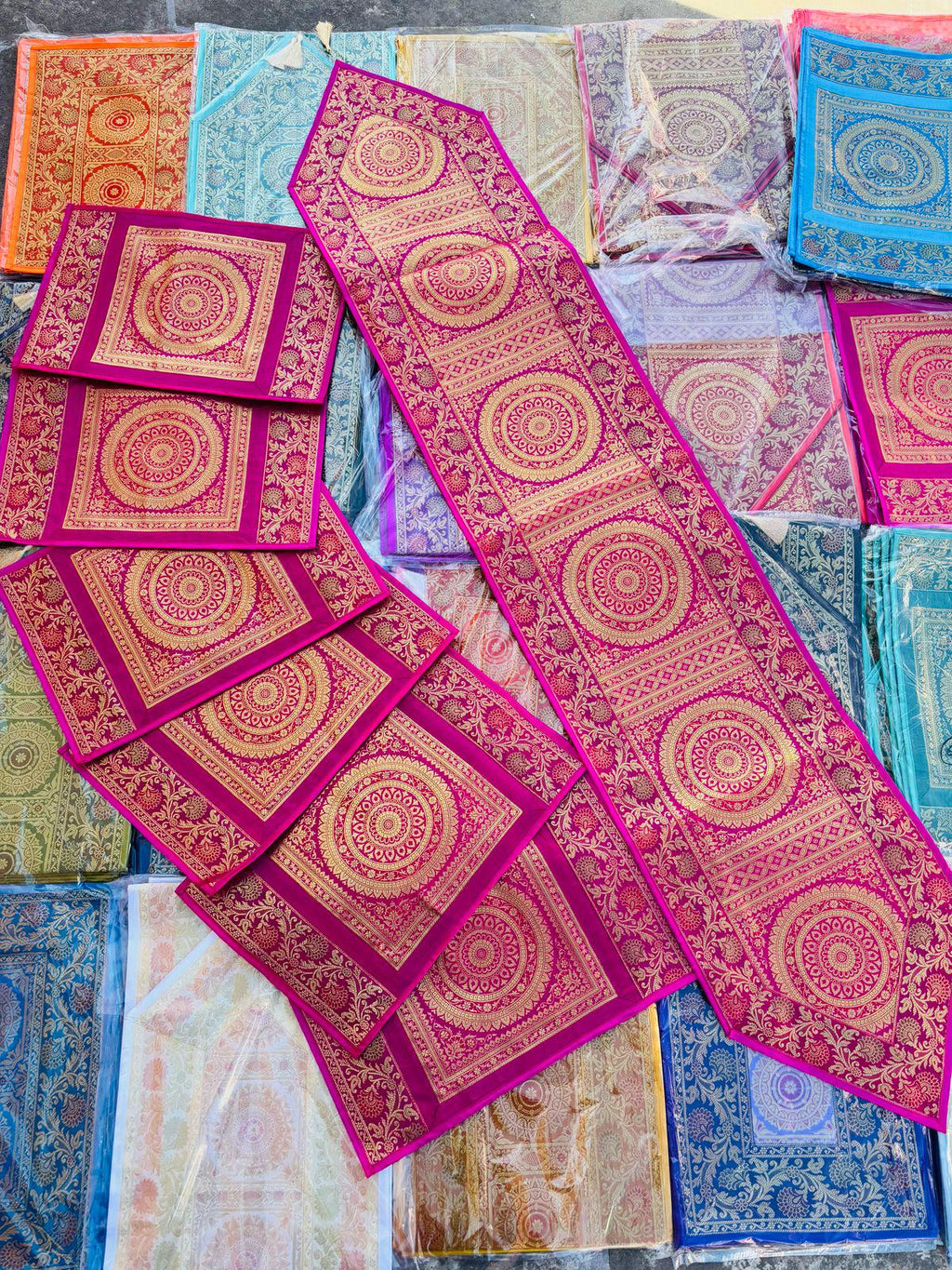 Banarsi Brocade Dining Table Runner Set: Jacquard Silk, Luxury Decor