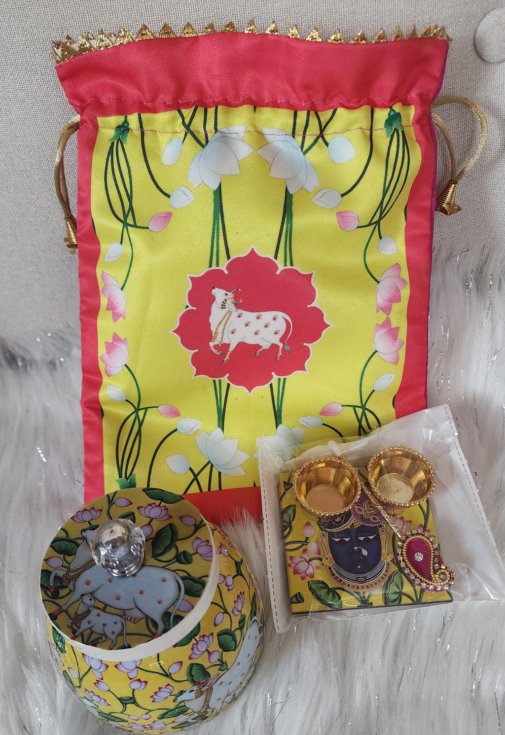 Pichwai Print Potli Bag Set: Pooja Decor, Wedding Favor - 4 Piece