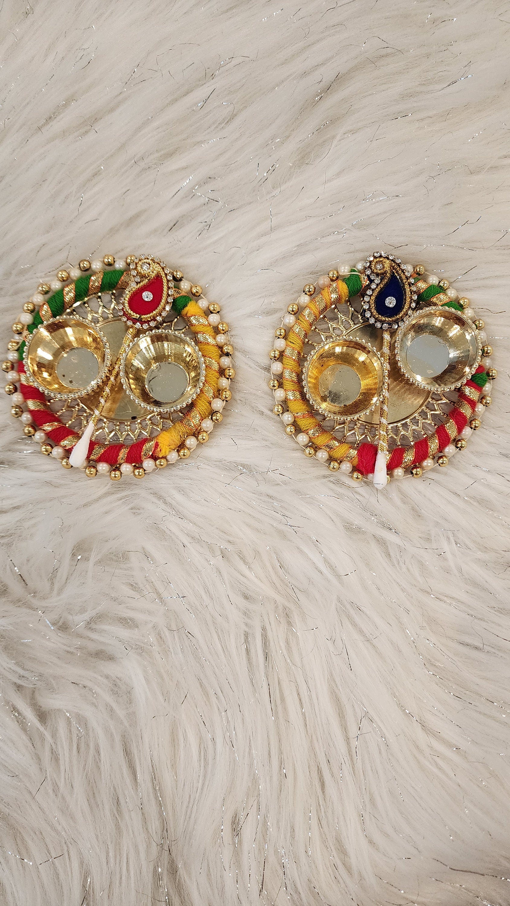 Handcrafted Multicolor Haldi Kumkum Plate: Pooja Favor with Stick