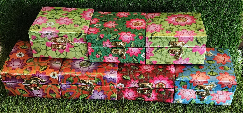 Pichwai Print Handmade Tea Light Holder Gift Box: Diwali Favor, Pooja Decor.