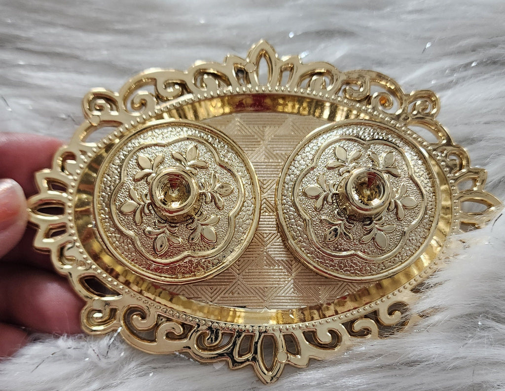 Haldi Kumkum Decorative Plates: Vermilion Holder Pooja Thali, Mehndi Decoration.