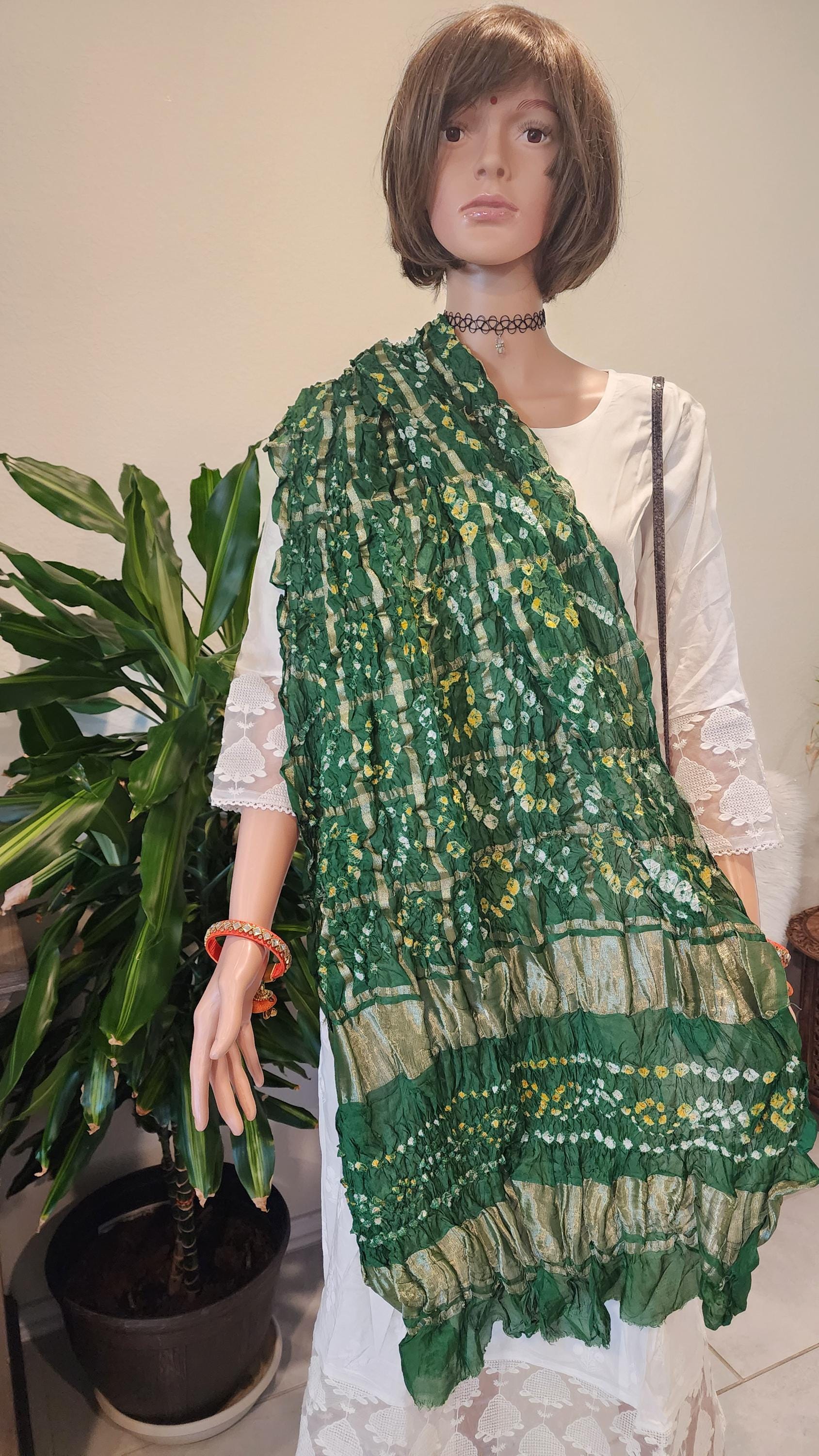 Bandhej Ghatchola Dupatta: Rajasthani Wedding Favor, Haldi Mehandi Sangeet