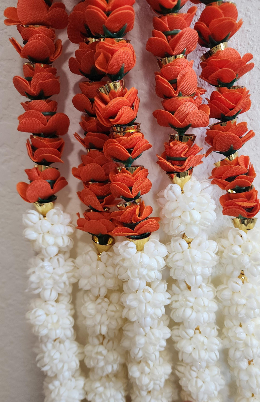 Mogra Bell Garland: White & Gold Fluffy String, Haldi Mehndi Decor (Pack of 5)