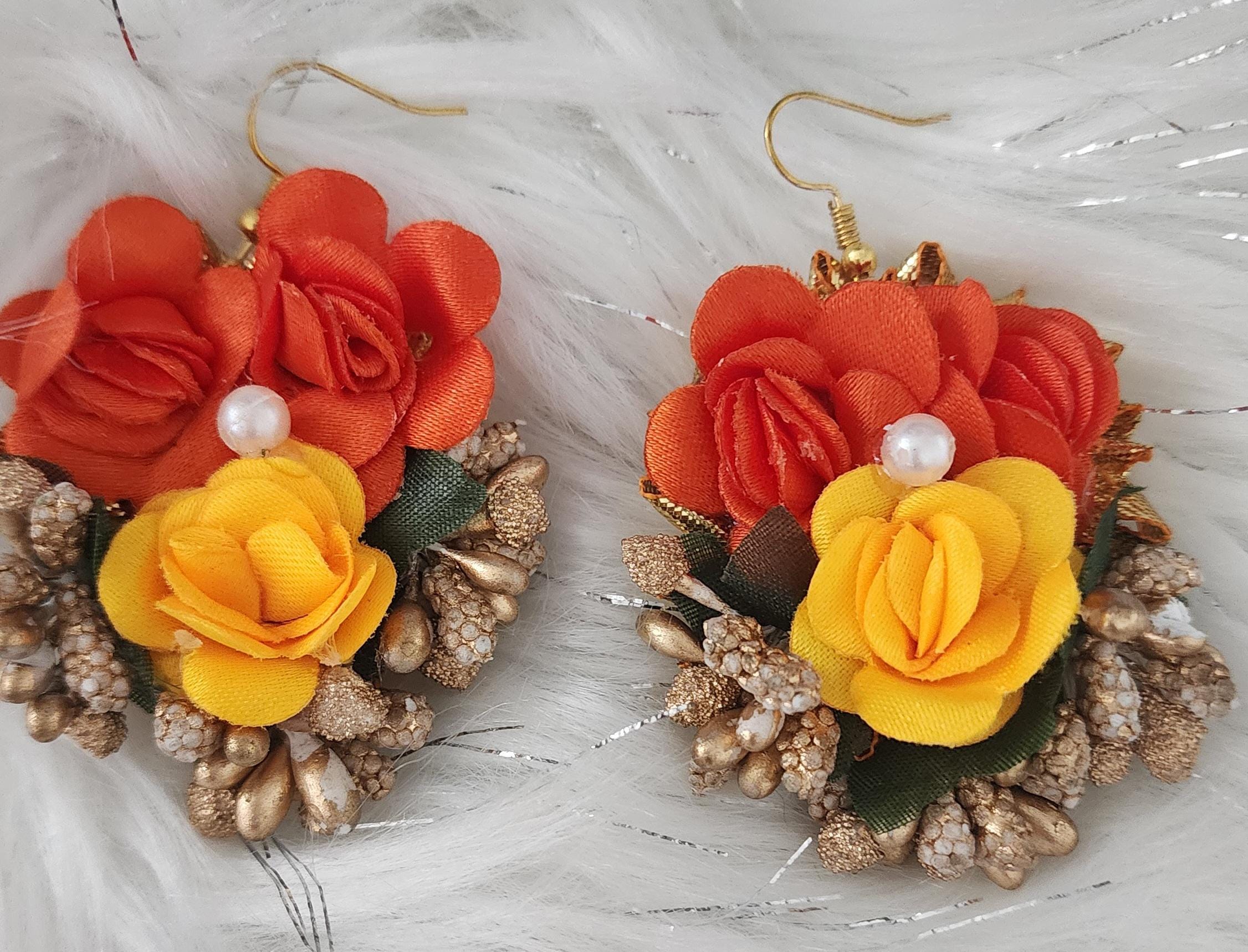 Floral Haldi Mehandi Jewelry Set: Necklace, Earrings, Maang Tikka & Hand Gajra