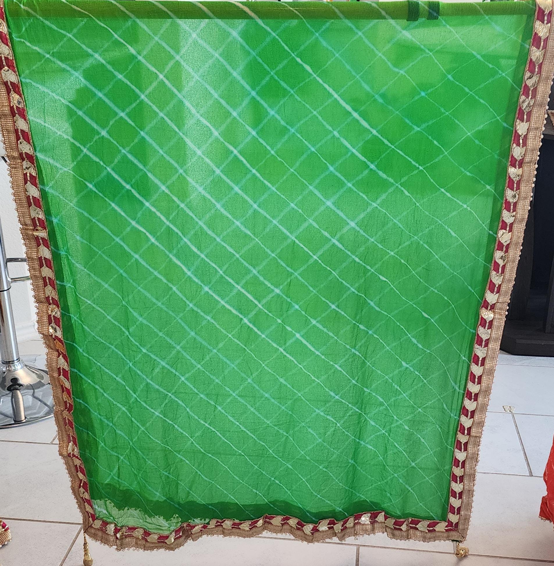 Bandhej Art Silk Dupatta: Rajasthani Gota Work, Latkan Wedding Favor.