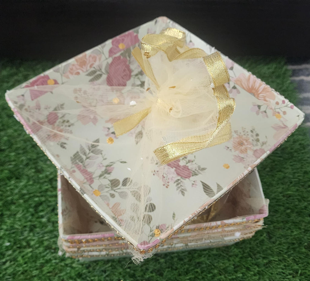 Handmade Cardboard Gift Basket: Wedding, Party Favor, Chocolate Hamper