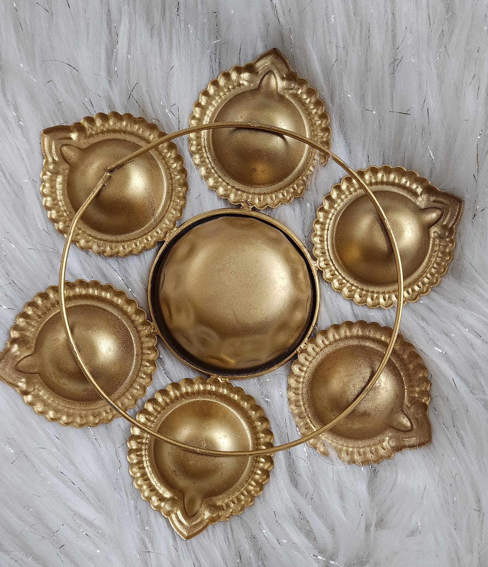 Metal Urli Diya Set: Gold Diwali Decoration, Housewarming Return Gift