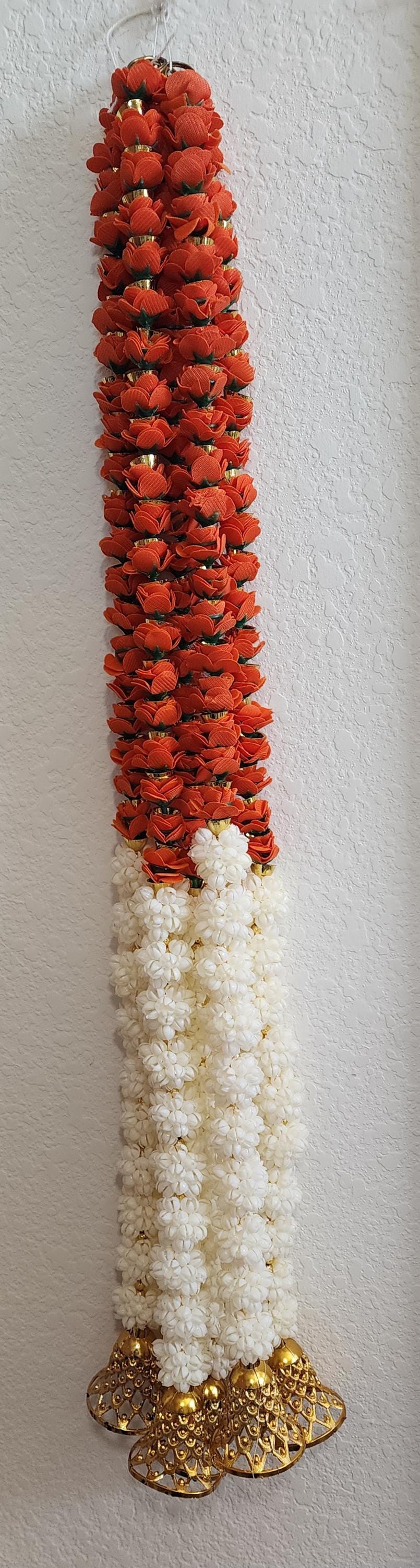 Mogra Bell Garland: White & Gold Fluffy String, Haldi Mehndi Decor (Pack of 5)