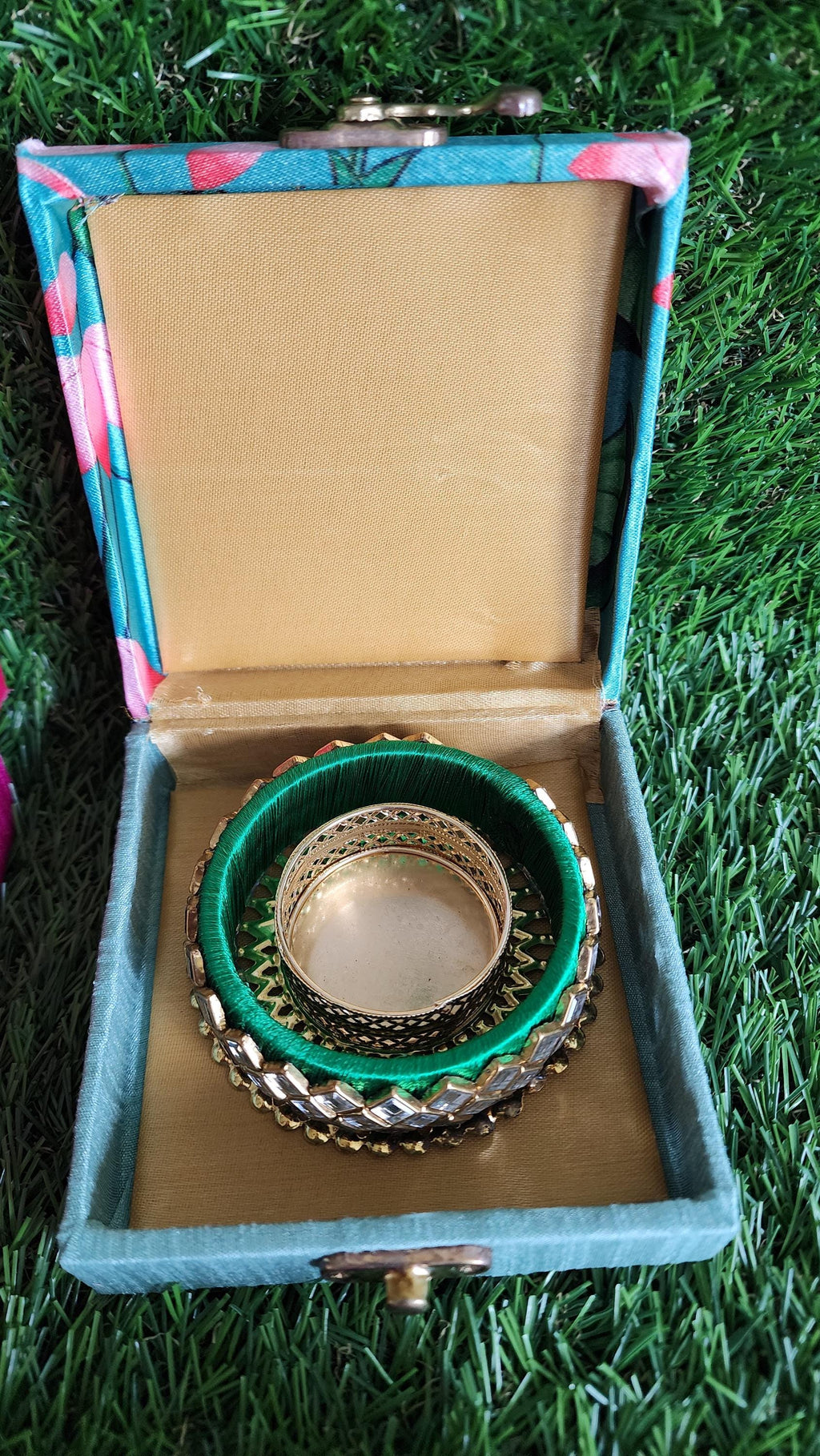 Pichwai Print Kada Tea Light Holder: Diwali Favor Gift Box Pack of 5