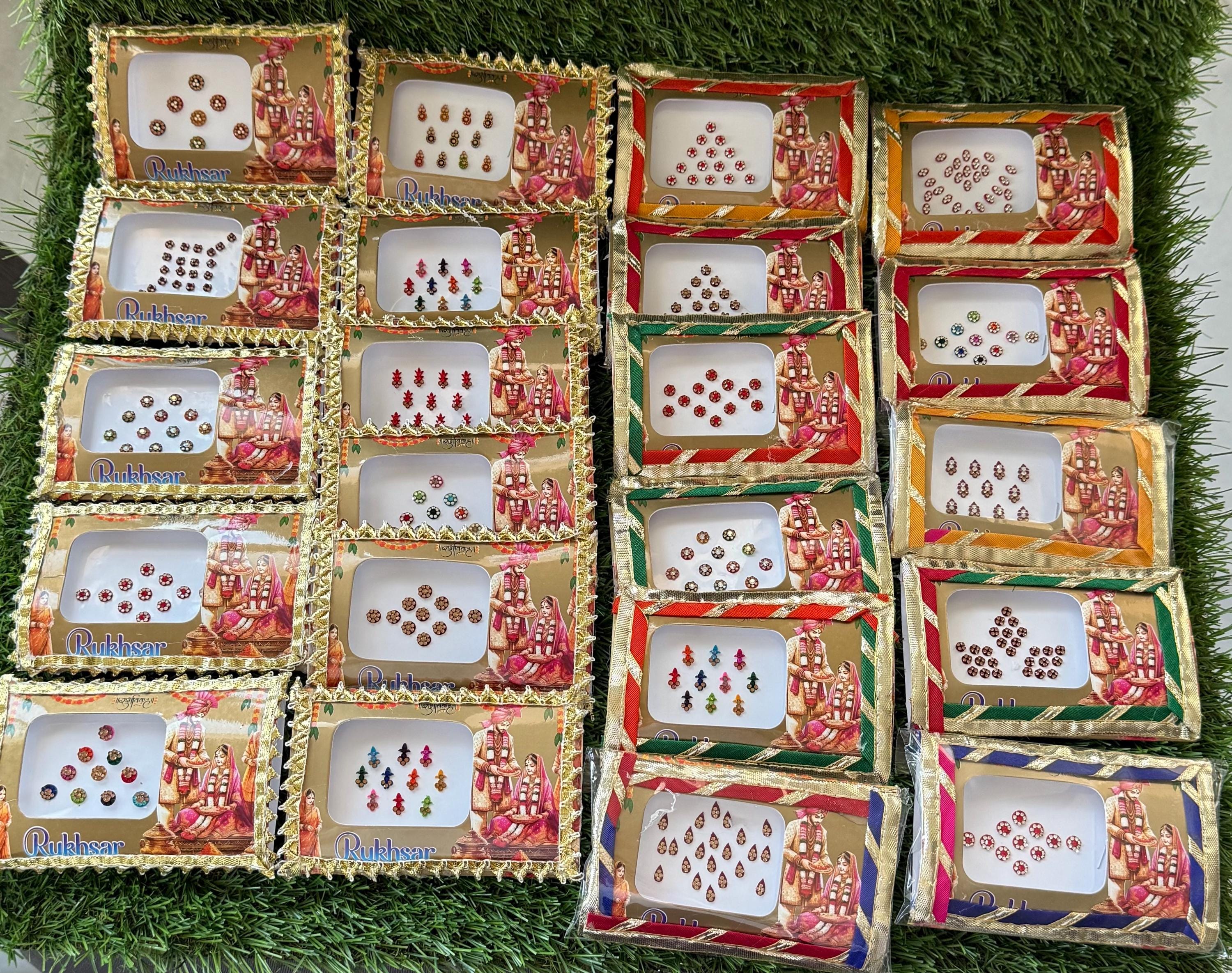 Decorative Bindi Card, Indian Wedding Favor, Shagun Gift