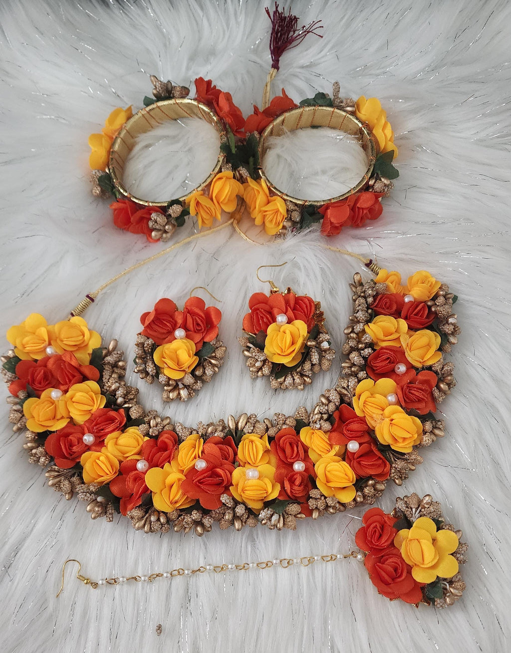 Floral Haldi Mehandi Jewelry Set: Necklace, Earrings, Maang Tikka & Hand Gajra