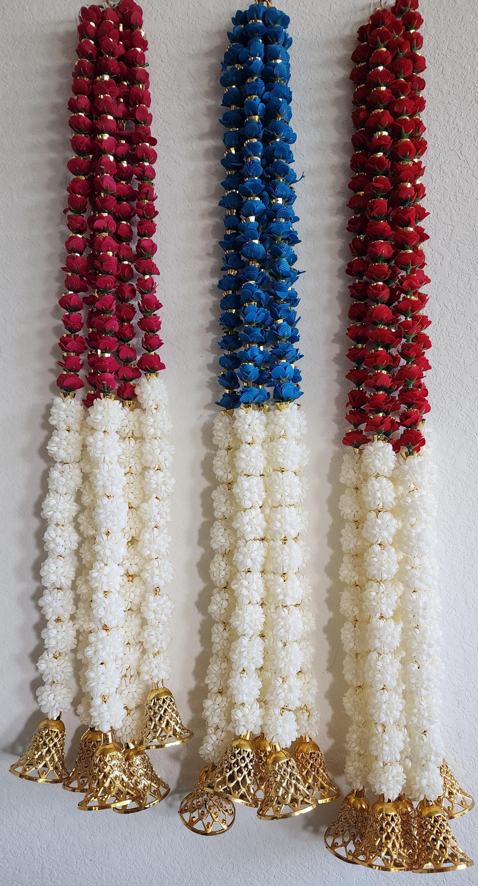 Mogra Bell Garland: White & Gold Fluffy String, Haldi Mehndi Decor (Pack of 5)