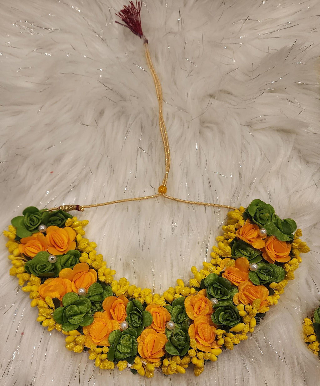 Floral Haldi Mehandi Jewelry Set: Indian Wedding Necklace, Earrings, Maang Tikka, Gajra
