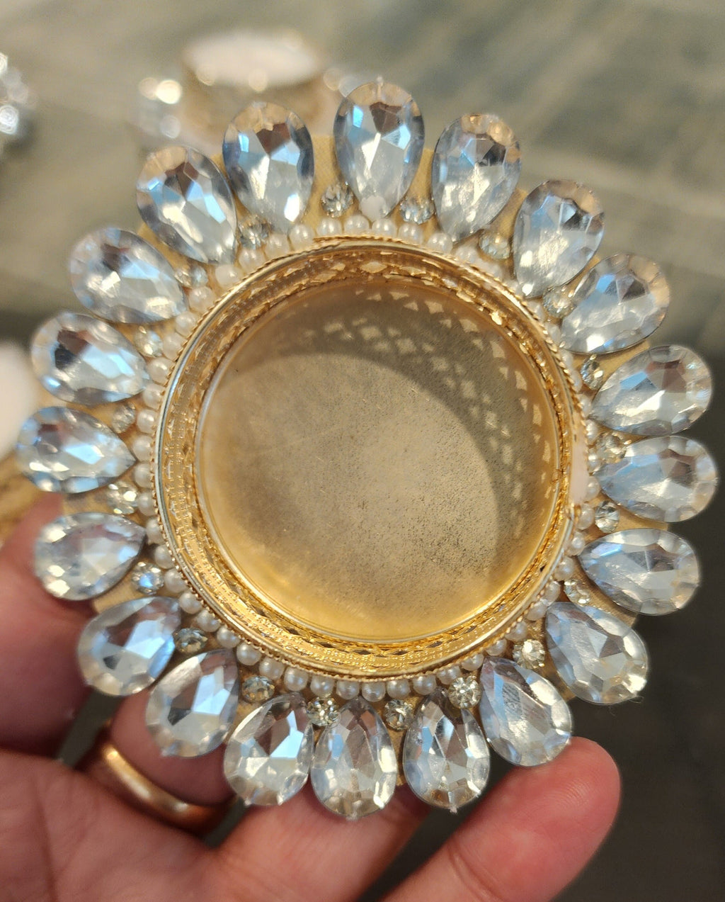 Silver Stone Tea Light Holder: Diwali Pooja Decor, Wedding Favor